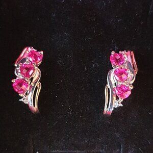 Stunning Vintage 10K Gold Natural Ruby & Diamond Heart Eternal Love Earrings